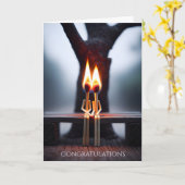 炎に包まれた新婚カップルのマッチスティック カード (黄色い花)