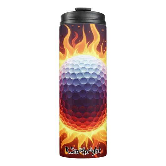 炎に包まれた燃えるようなゴルフボール タンブラー (正面)