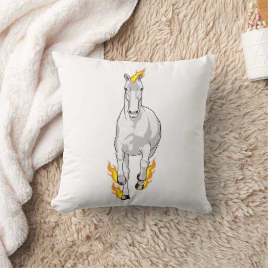 炎に包まれた馬 クッション (ブランケット)