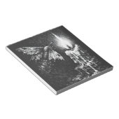 炎に惹かれる蛾 — BurnsInHell作 ノートパッド (アングル)