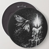炎に惹かれる蛾 — BurnsInHell作 缶バッジ (正面&裏面)