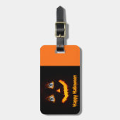 炎のような青い目を持つ怖いハロウィーンカボチャ顔 ラゲッジタグ (正面縦)