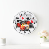 炎のトランプのポーカーのカジノの白 ラージ壁時計 (ホーム)