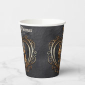 炎の中のハートカードの女性。 紙コップ (左)