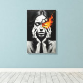 炎の中の炎の燃えるような目をした割れた女性 キャンバスプリント (インサイチュ (ウッドフロア))