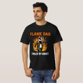 炎の父グレースに燃えさせられたアナグマ Tシャツ (正面フル)