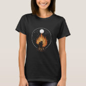炎の髪の女性 月の星座 焚き火 アート Tシャツ (正面)