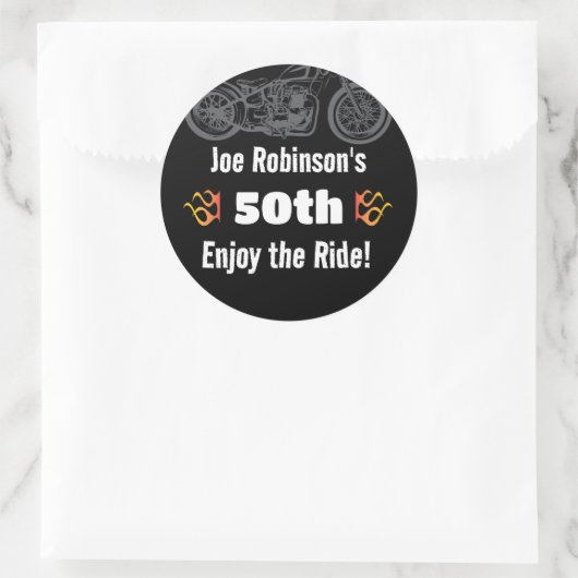 炎の50thまたは任意の誕生日を持つバイク ラウンドシール (バッグ)