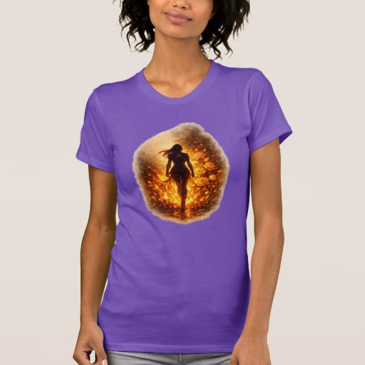 炎をくぐり抜ける女性 Tシャツ (正面)