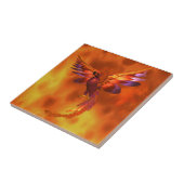 炎カラフルの飛んでいる背景に立つフェニックス タイル (側面)