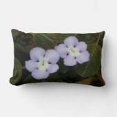 炎バイオレットトロピカルワイルドフラワー ランバークッション (正面)