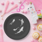 炭素繊維にサメを乗せたクロム様ダイバー ペーパープレート (パーティー)