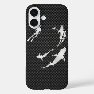 炭素繊維デコールにサメを乗せた銀ダイバー iPhone 16ケース