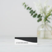 炭素繊維プロフェッショナルスリム名刺 スキニー名刺 (スタンド正面)