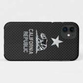 炭素繊維上のカリフォルニアクローム Case-Mate iPhoneケース (裏面(横))