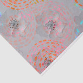 点々のあるで写実的なラインが付いているカラフルな花模様 薄葉紙 (詳細)