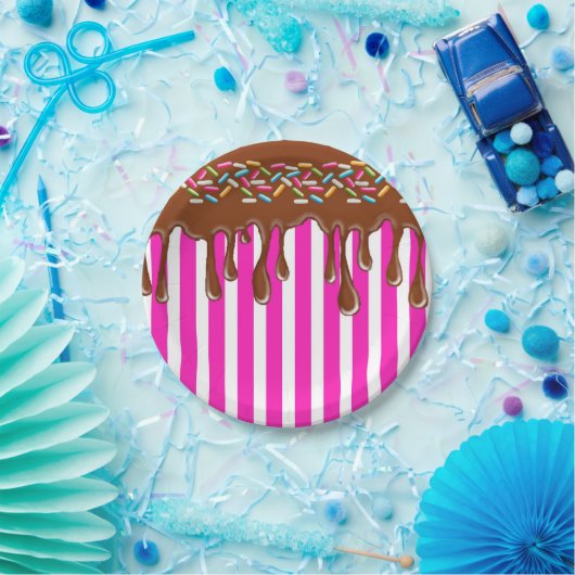 点滴注入チョコレートはとの紙皿のピンクを振りかけます ペーパープレート (パーティー)