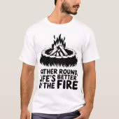 焚き火の周りに集まろう キャンプ・アート Tシャツ (正面)