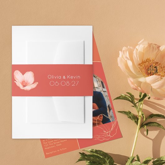 無地のはっきりしたモダン結婚赤 招待状ベリーバンド