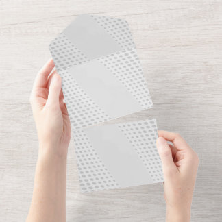 無地の色の招待状 発表 カード