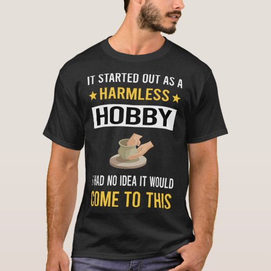 無害なホビーセラミックス Tシャツ (正面)