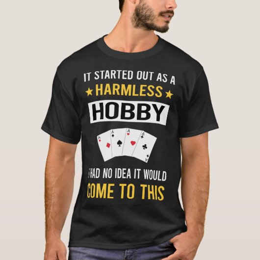 無害な趣味のカードゲーム Tシャツ (正面)