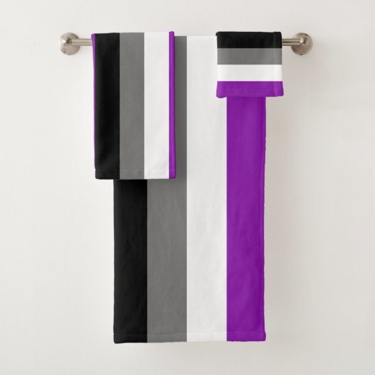 無性プライド、LGBTQプライド、ストライプのプリント バスタオルセット (インサイチュ)