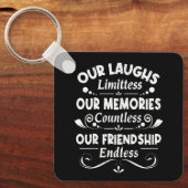 無数の友情を無限の思い出に笑う キーホルダー (正面)