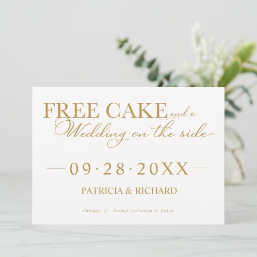 無料のケーキおもしろい結婚式の日付を保存する非写真 招待状 (スタンド正面)