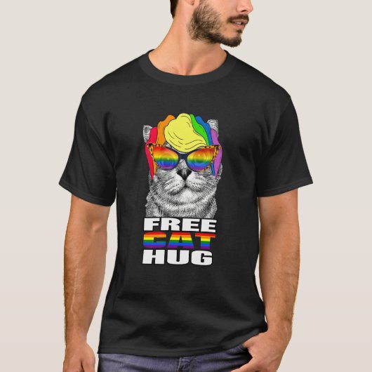 無料の猫の抱擁 Tシャツ (正面)