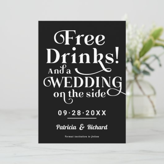 無料ドリンクおもしろいウェディングカジュアル日付を保存 招待状 (スタンド正面)