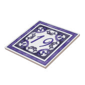 無煙炭および紫色の大きい屋家番号 タイル (側面)