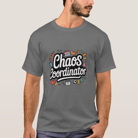 無理を可能にするカオスの調整役 E Tシャツ (正面)