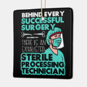 無菌加工技術者の技術評価 セラミックオーナメント (左)