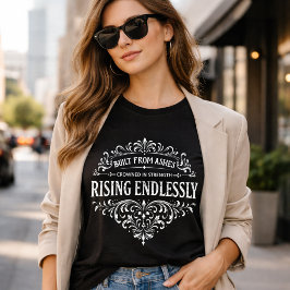 無限に立ち上がる女性 ヴィンテージ タイポグラフィ Tシャツ