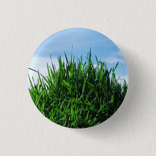 無限の背景に緑の草 缶バッジ (正面)