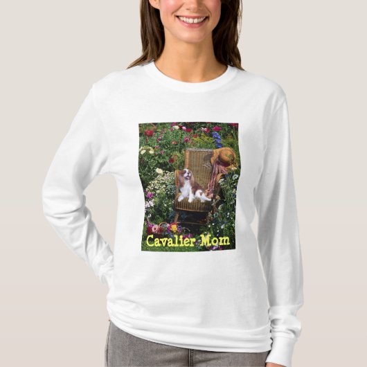 無頓着なチャールズ王スパニエル犬のTシャツ Tシャツ (正面)