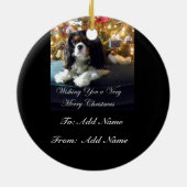 無頓着なチャールズ王スパニエル犬はオーナメントを個人化します セラミックオーナメント (裏面)