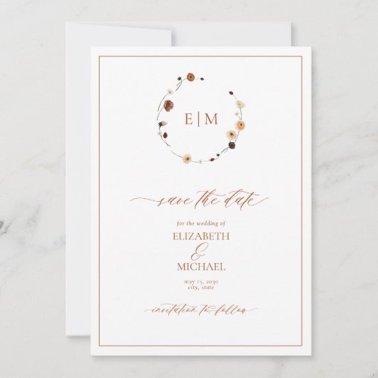 焦げたオレンジ色のフローラクレストモノグラム日付を保存 招待状 (正面)