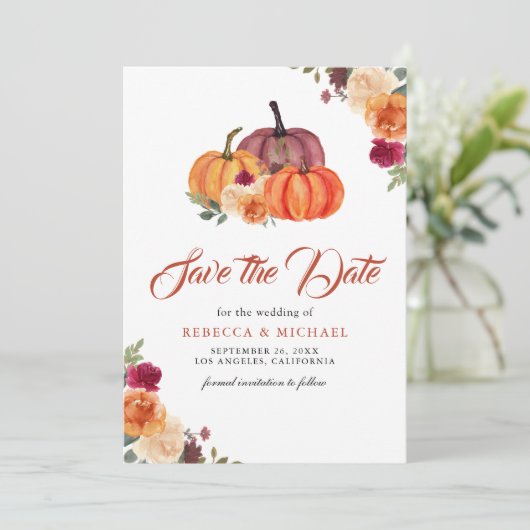 焦げたオレンジ色のフローラ結婚カボチャ セーブザデート (スタンド正面)