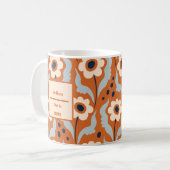 焦げたオレンジ色の卵花名前をカスタムする コーヒーマグカップ (正面左)