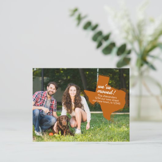 焦げたオレンジ色の引っ越しました-点々のあるテキサス州ムービング ポストカード (スタンド正面)