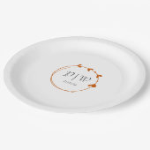 焦げオレンジシンプルハートリースモノグラム結婚ズ ペーパープレート (アングル)