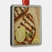 焼かれた鳩胸 メタルオーナメント (右)