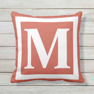 焼きオレンジはっきりしたイニシャル文字 アウトドアクッション