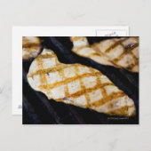 焼き鳥の胸肉のクローズアップ ポストカード (正面/裏面)