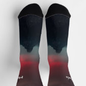 焼ける雲、霧、山の空のモノグラム ソックス (上部)