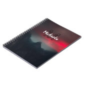 焼ける雲、霧、山の空のモノグラム ノートブック (左側)