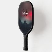 焼ける雲、霧、山の空のモノグラム ピックルボールラケット (左)