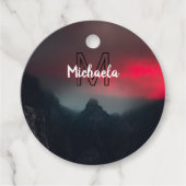 焼ける雲、霧、山の空のモノグラム フェイバータグ (正面)